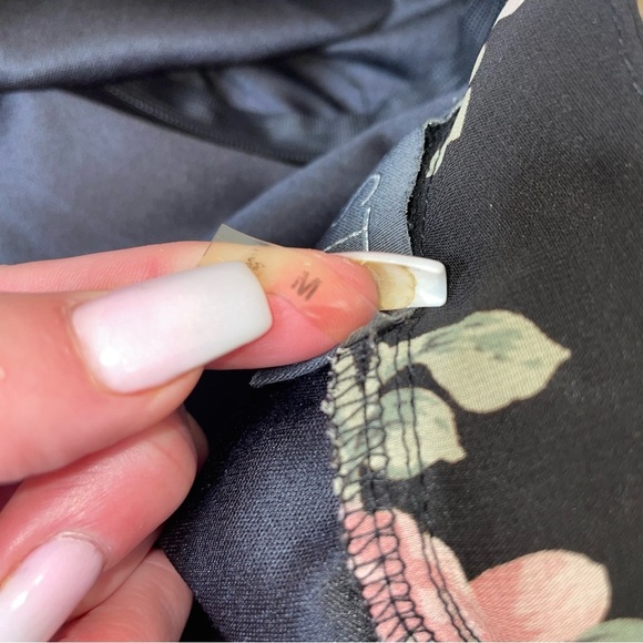 ASTR the label maxi skirt black & floral print SZ M zip up lined lace SZ M - Picture 9 of 14